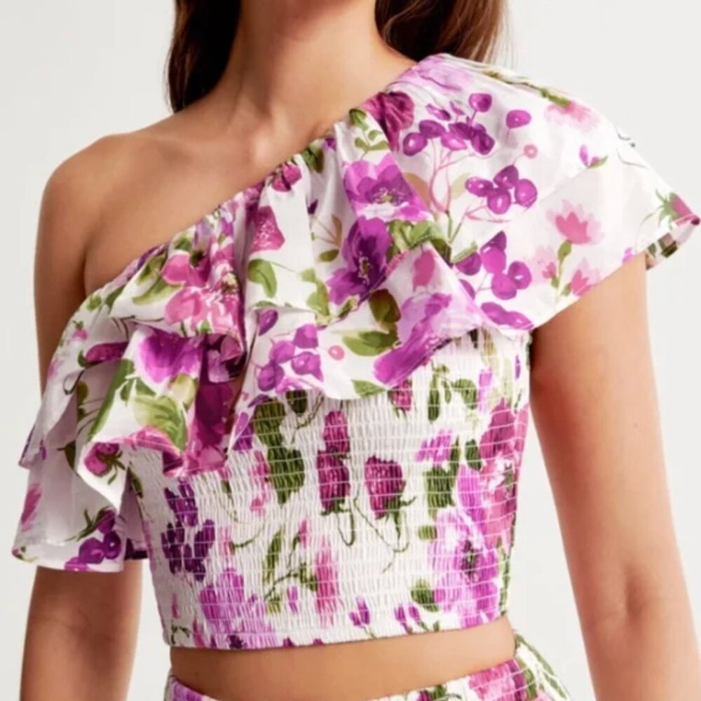 Abercrombie & Fitch Asymmetrical One-Shoulder Ruffle Set Top